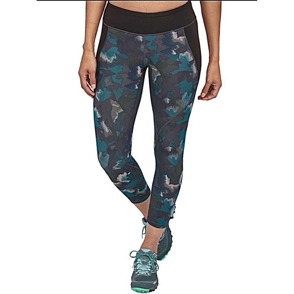 Patagonia Womens Centered Crop Pants Size Small Rain Fern Compression Yoga Gym